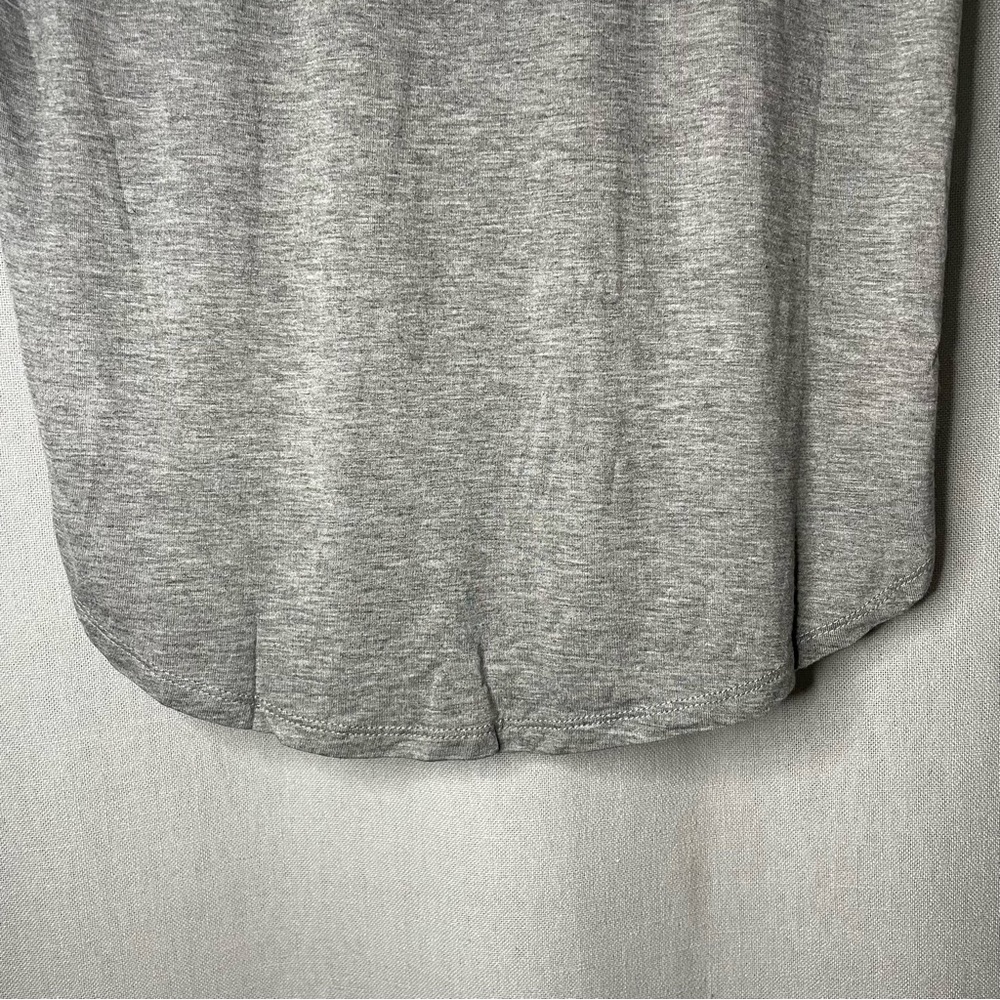 NWOT Fifth Sun Tees Gray Short Sleeve Eeny Meeny Miny Mimosa - Picture 7 of 7